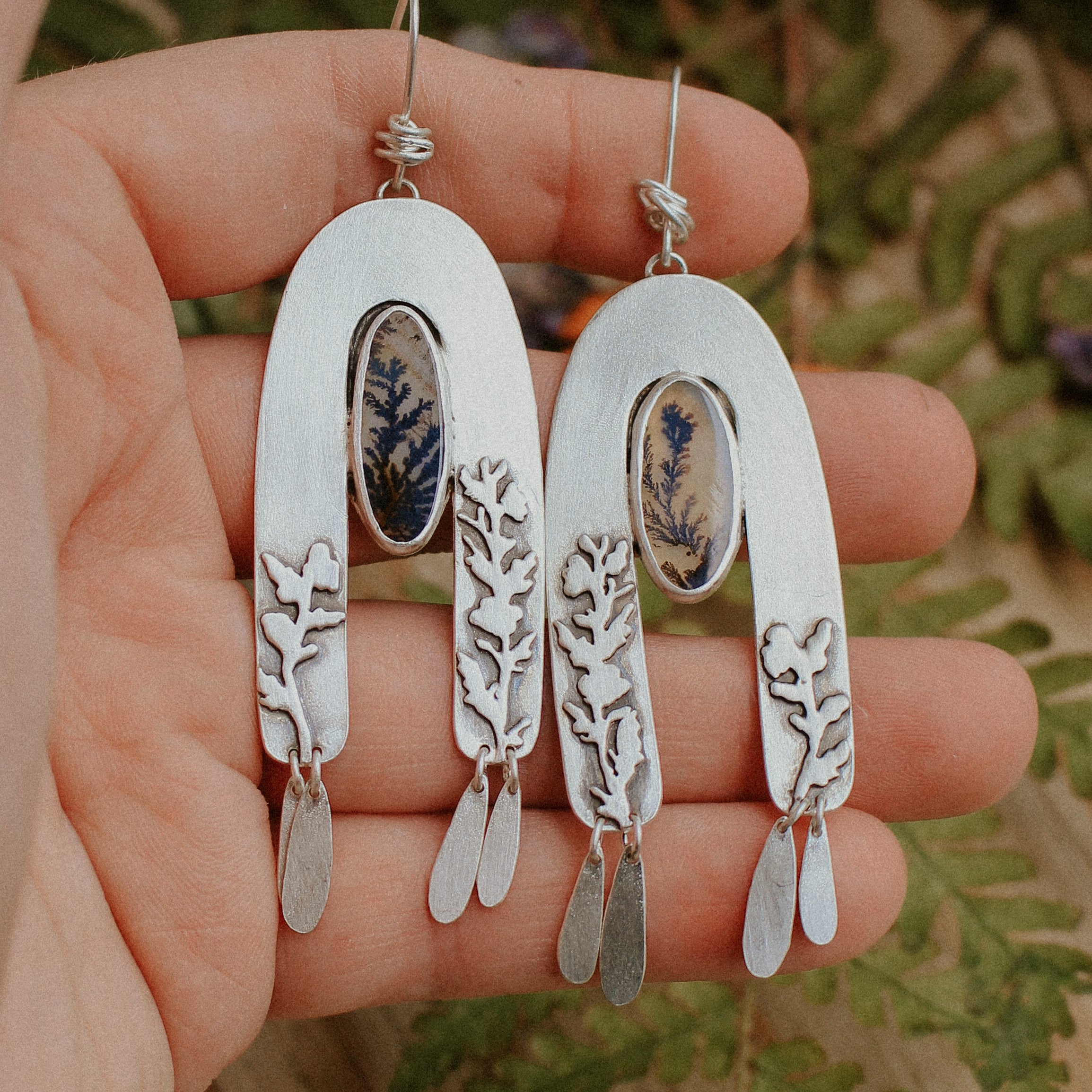 Dendritic Agate & Globe Mallow Arch Earrings