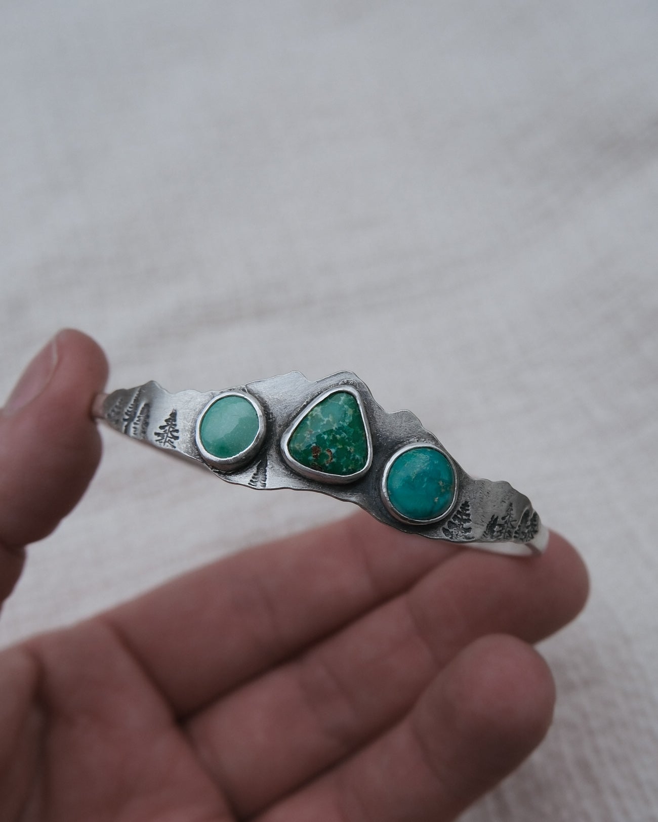 Cascades Cuff | (original)