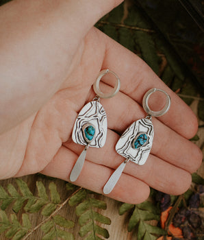 North & Middle Sister Topo Earrings